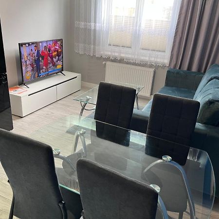 Apartament Przy Bystrzanskiej Apartment Bielsko-Biala Bagian luar foto